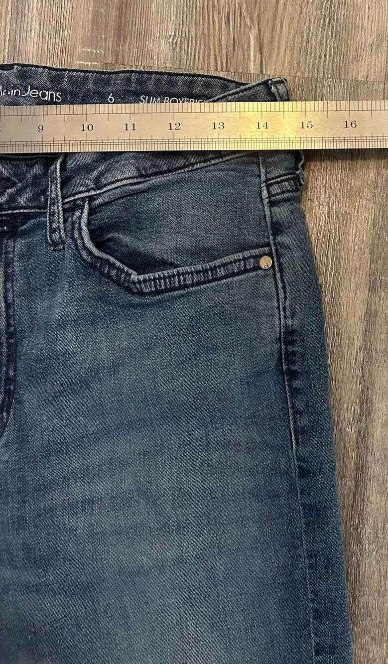 Calvin Klein Jeans Slim Boyfriend Jeans Size 6 - Picture 3 of 9